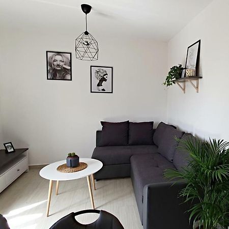 Apartment Luna Umago Esterno foto