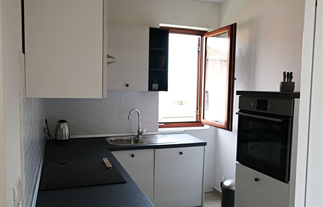 Apartment Luna Umago Esterno foto